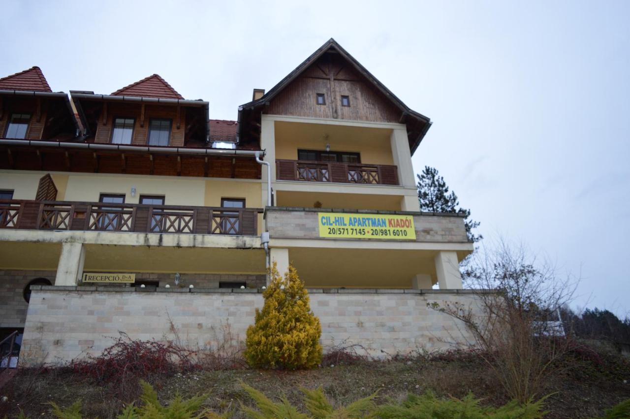 Chill Hill Apartment Egerszalók Екстериор снимка