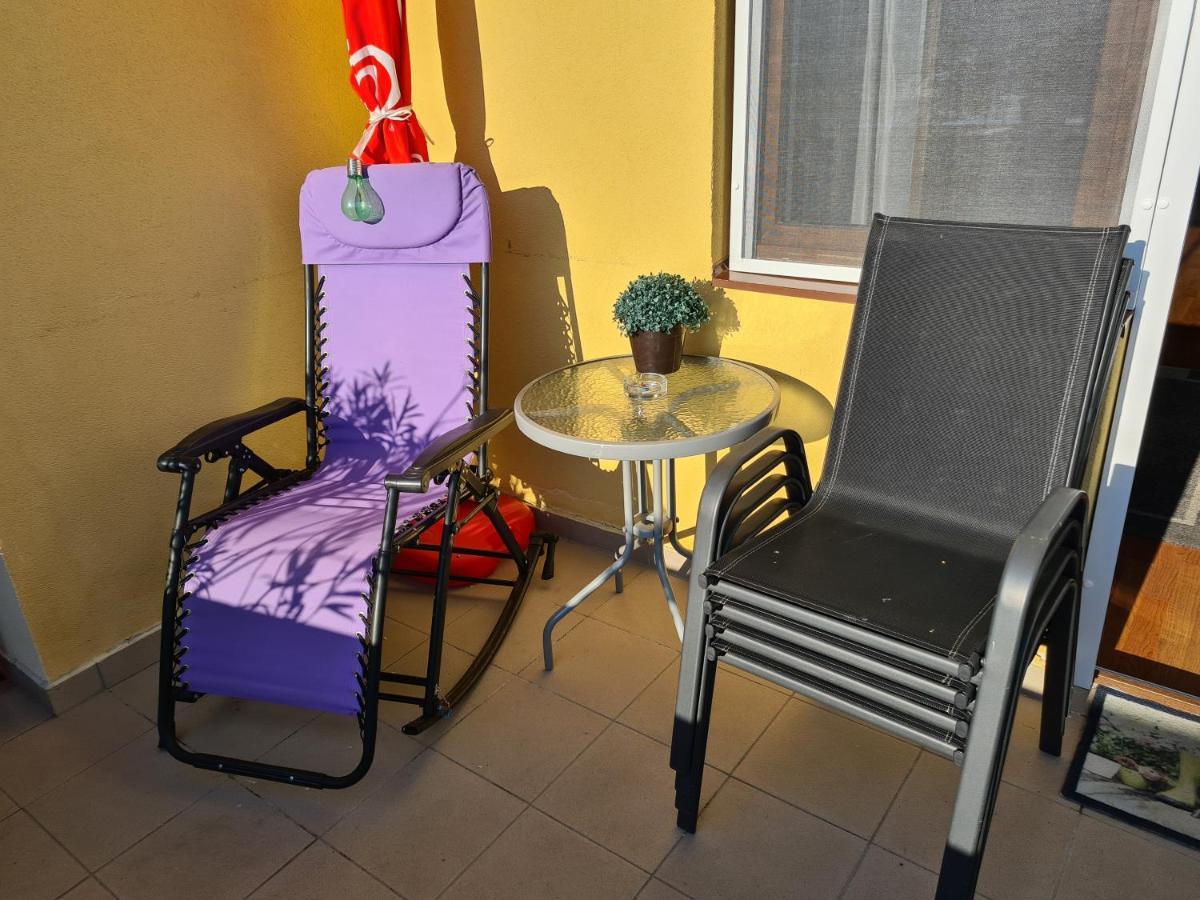 Chill Hill Apartment Egerszalók Екстериор снимка