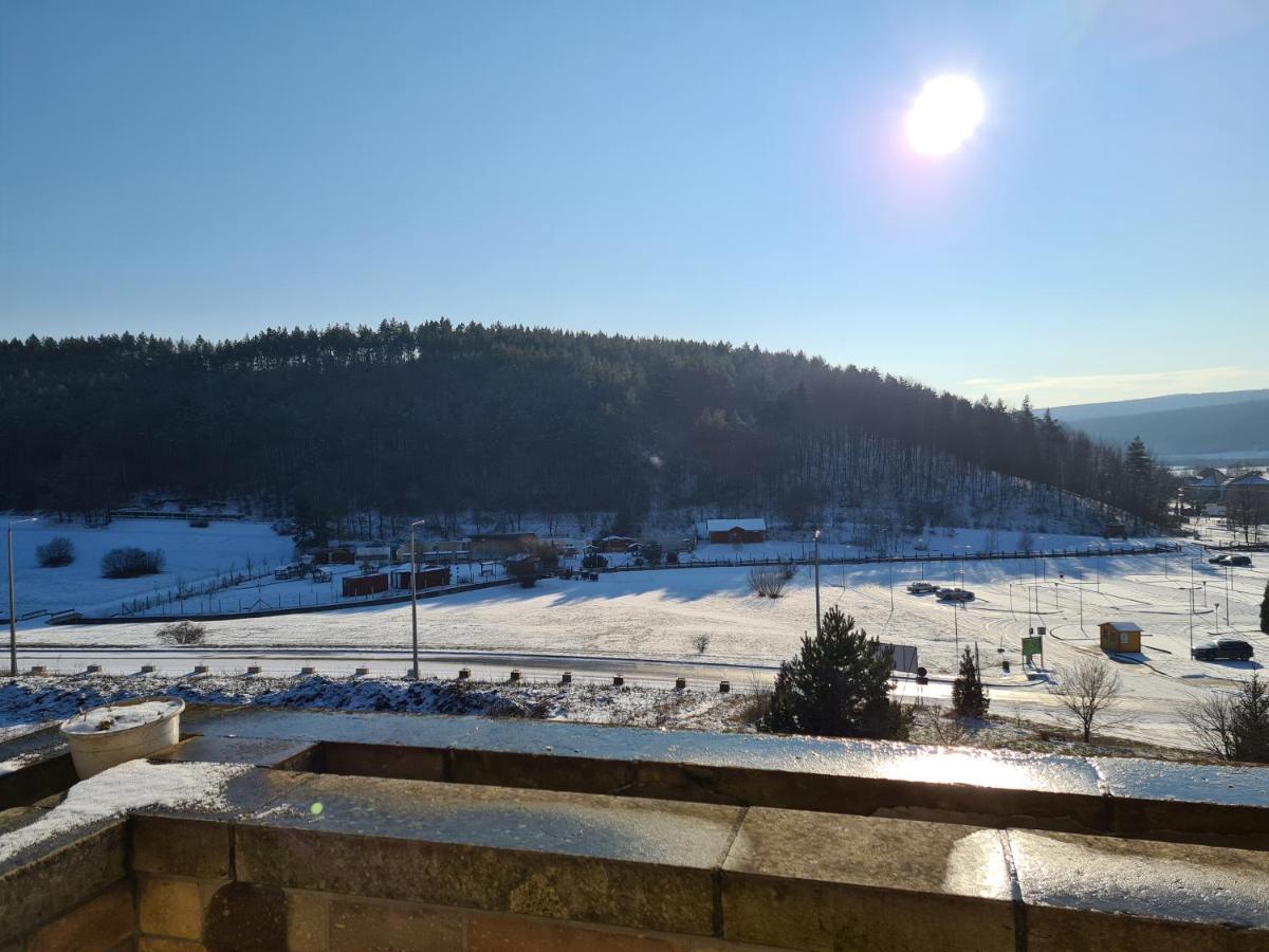 Chill Hill Apartment Egerszalók Екстериор снимка