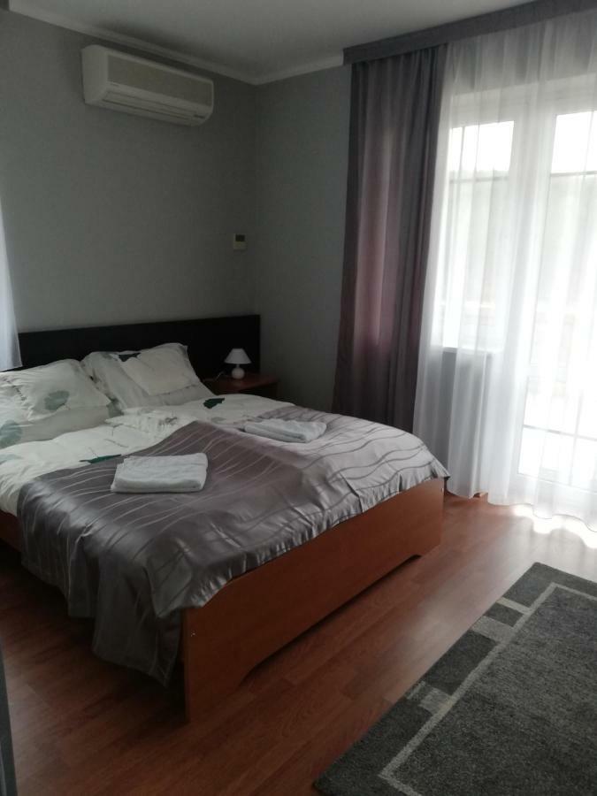 Chill Hill Apartment Egerszalók Екстериор снимка