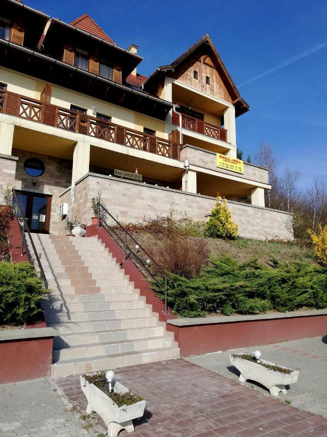 Chill Hill Apartment Egerszalók Екстериор снимка